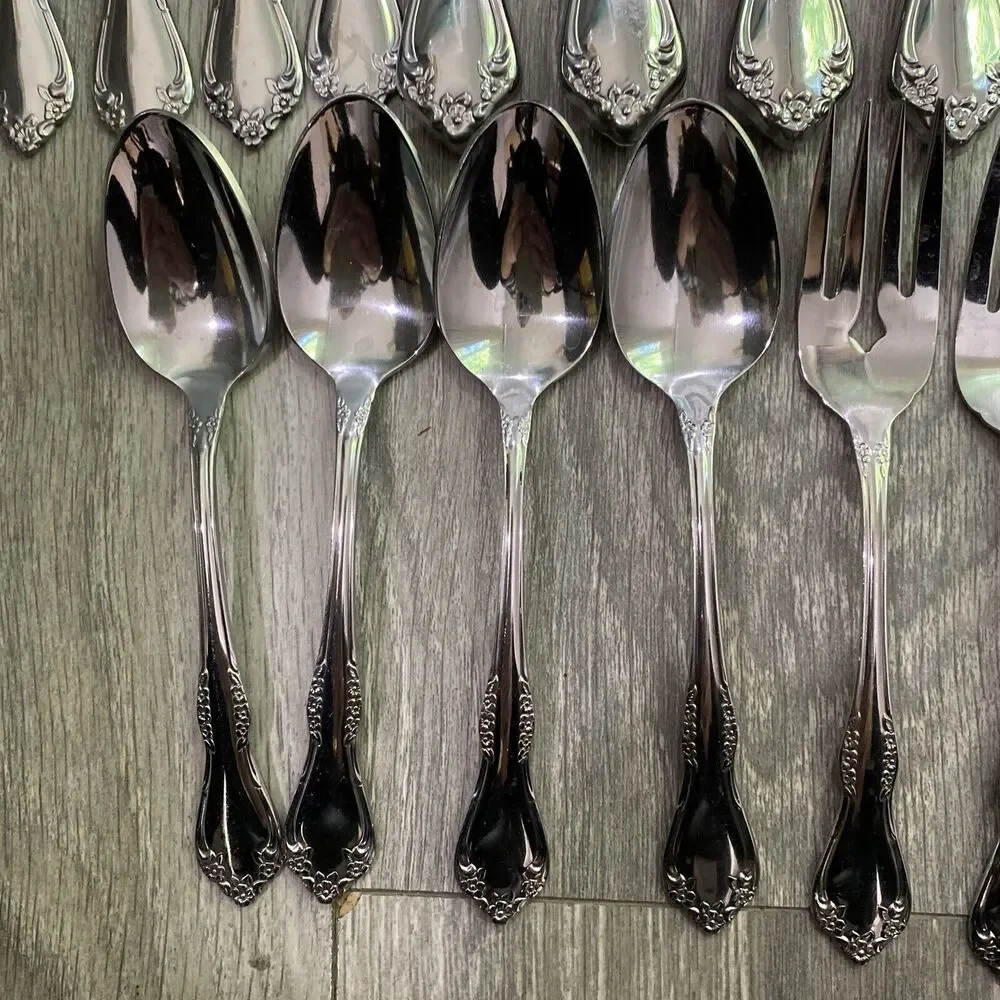 Flatware Service for 4 Rogers Oneida Mansfield Stainless Steel 20 pc Vintage 90s